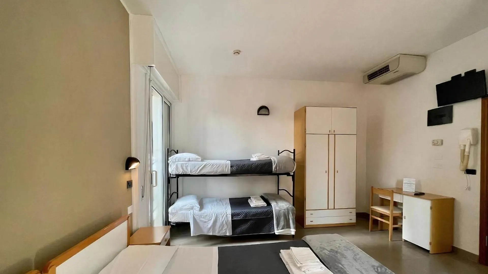 Hotel Quisisana リッチョーネ
