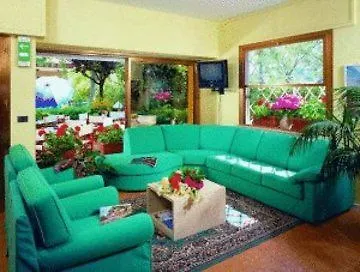 ריצ'יונה Hotel Quisisana 2*,  איטליה